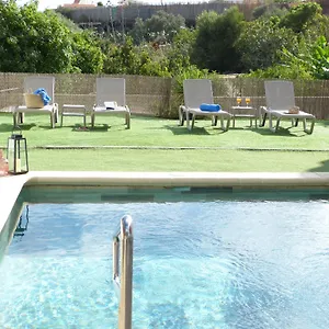 https://villa-finca-alto-arena.in-canary-islands.com